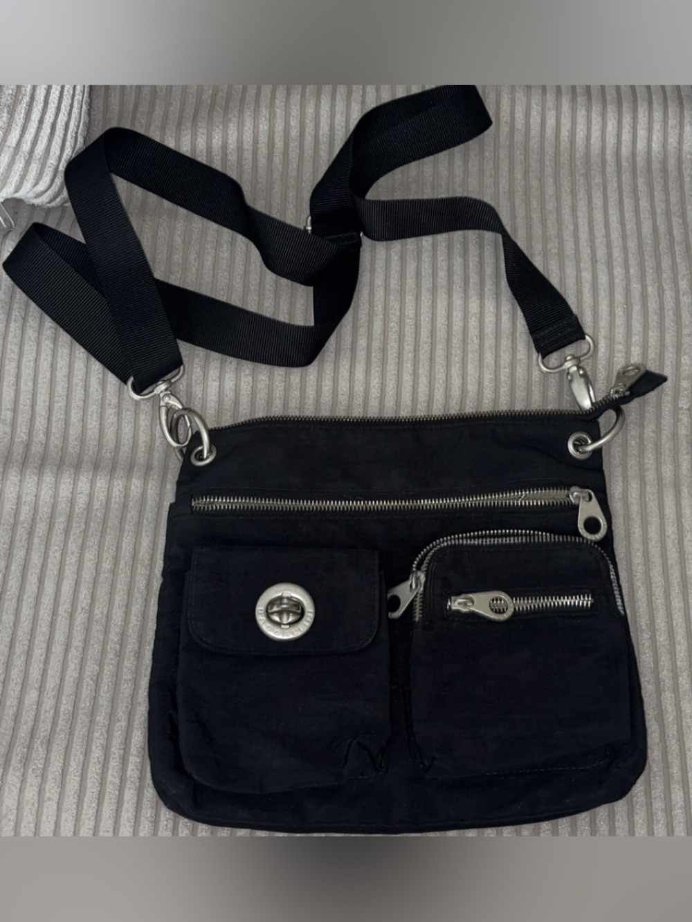 Baggallini Black Multi-Pocket Crossbody with Silver Hardware